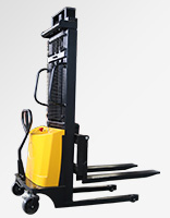 冠航電動堆垛機