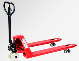 武漢零部件加工廠使用手動(dòng)液壓搬運(yùn)車(chē)搬運(yùn)物料